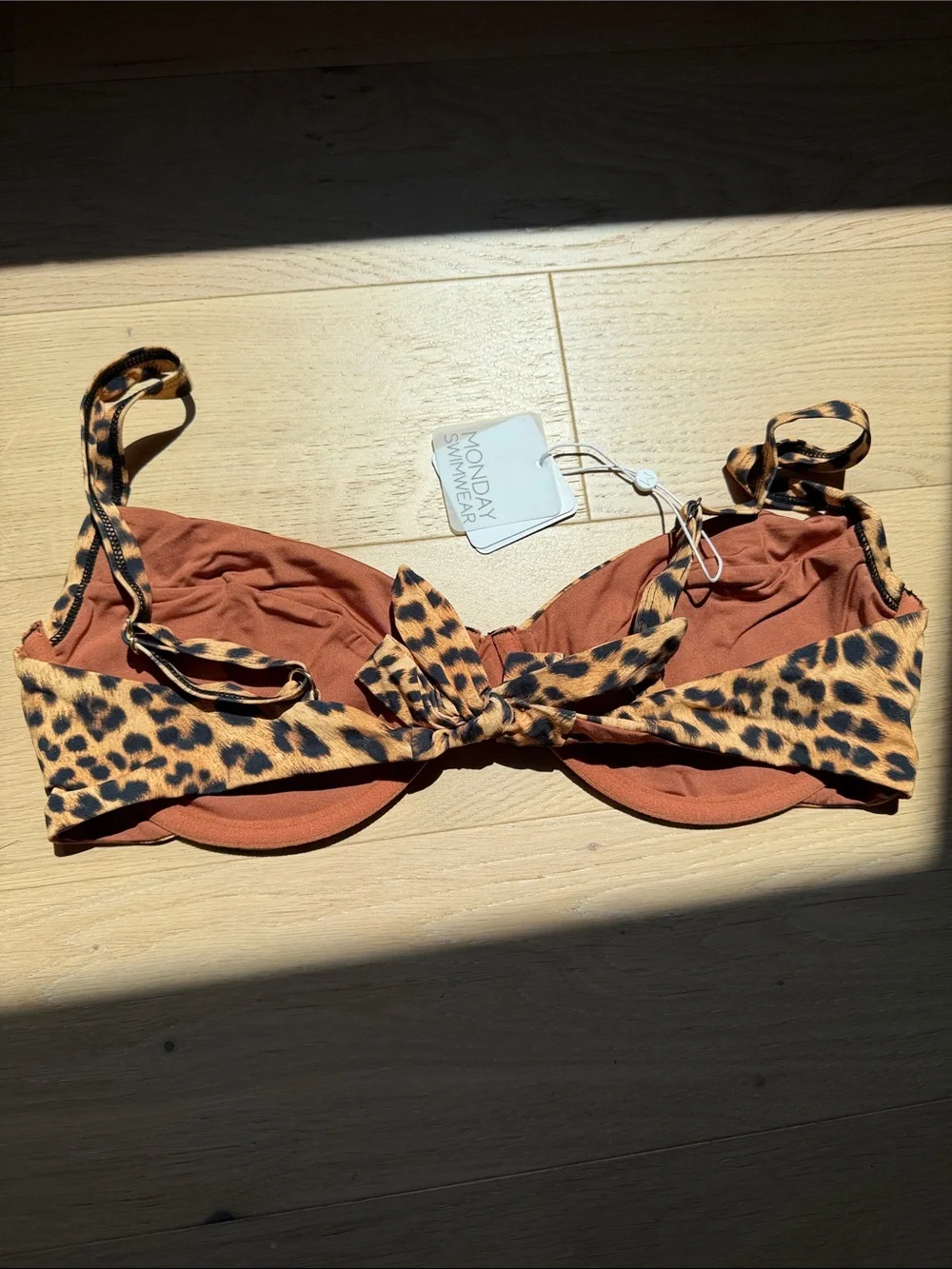 NWT Monday Swimwear Jaguar Maui Top Size V